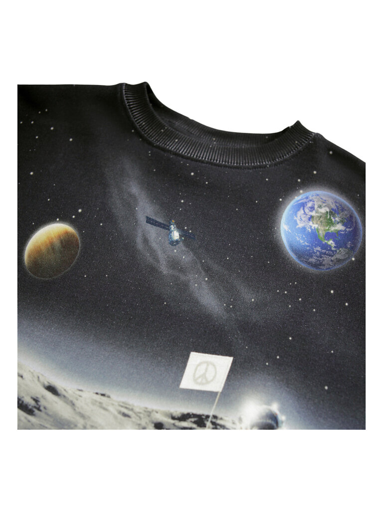 Molo Monti - Moon Traveller