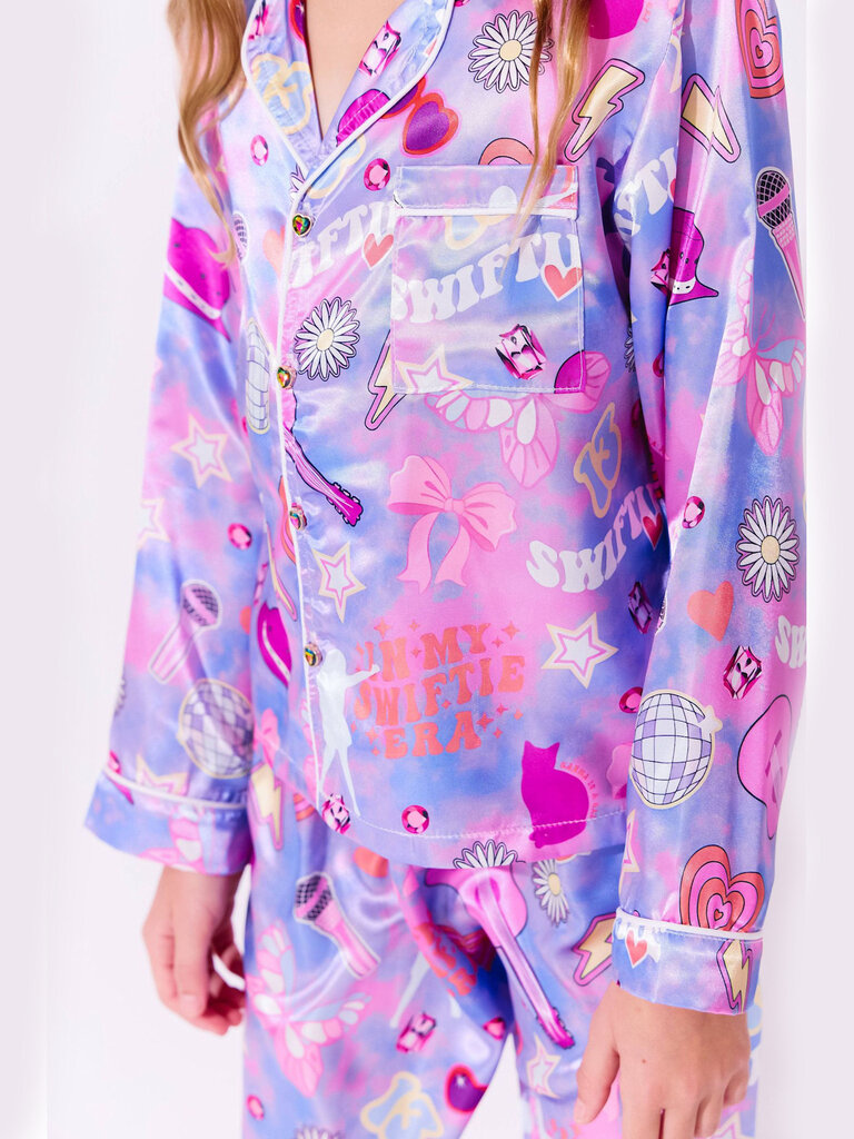 Lola and the Boys Swiftie Lovers Silk Set