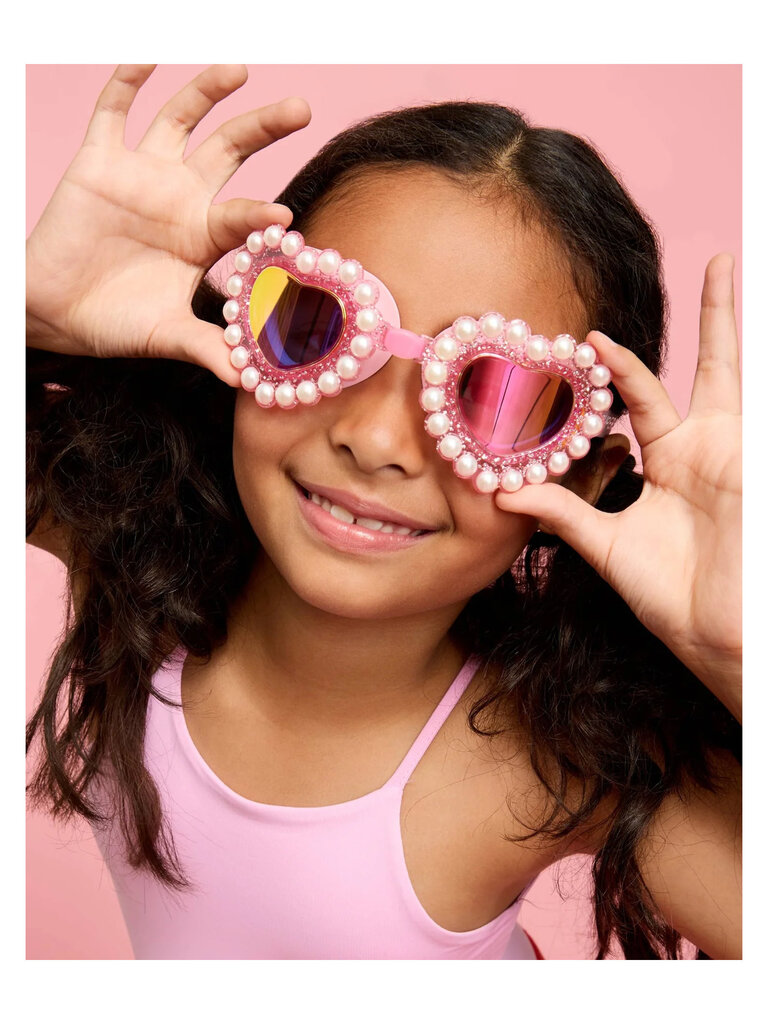 Super Smalls Heartfelt Super Goggles