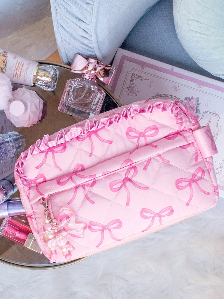 Bow Charm Pearls Pink Quilted Pouch