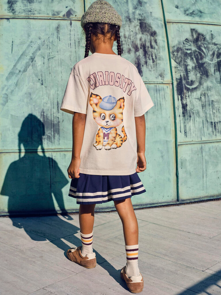 Molo Riley - Curious Tiger