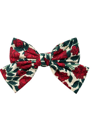 Red Roses Bow
