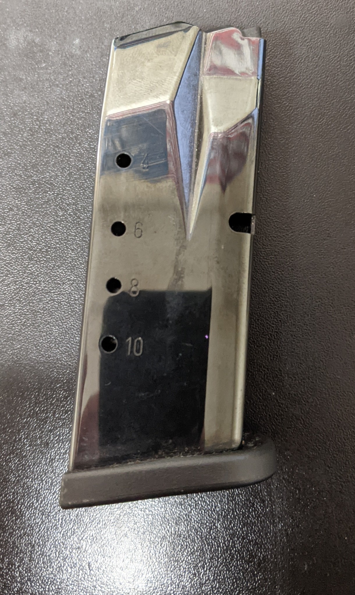 SMITH & WESSON USED M&P COMPACT .40 10RD MAG