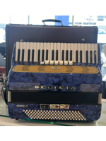 Delicia Pre-Owned Delicia Full Size Accordion