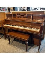 Yamaha Pre-Owned Yamaha Upright Piano M2G