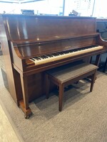 Yamaha Pre-owned Yamaha Upright Piano P2 Satin Walnut