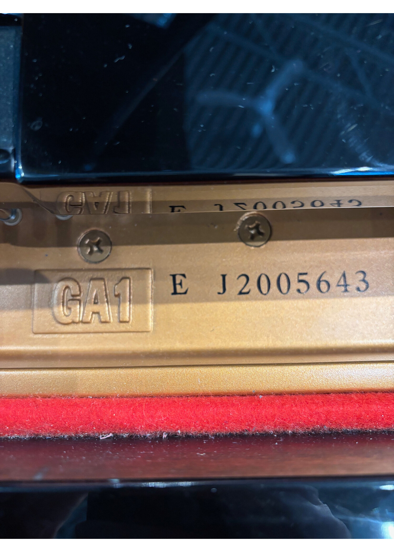 Yamaha Pre-owned Yamaha Grand Piano GA1E Polished Ebony