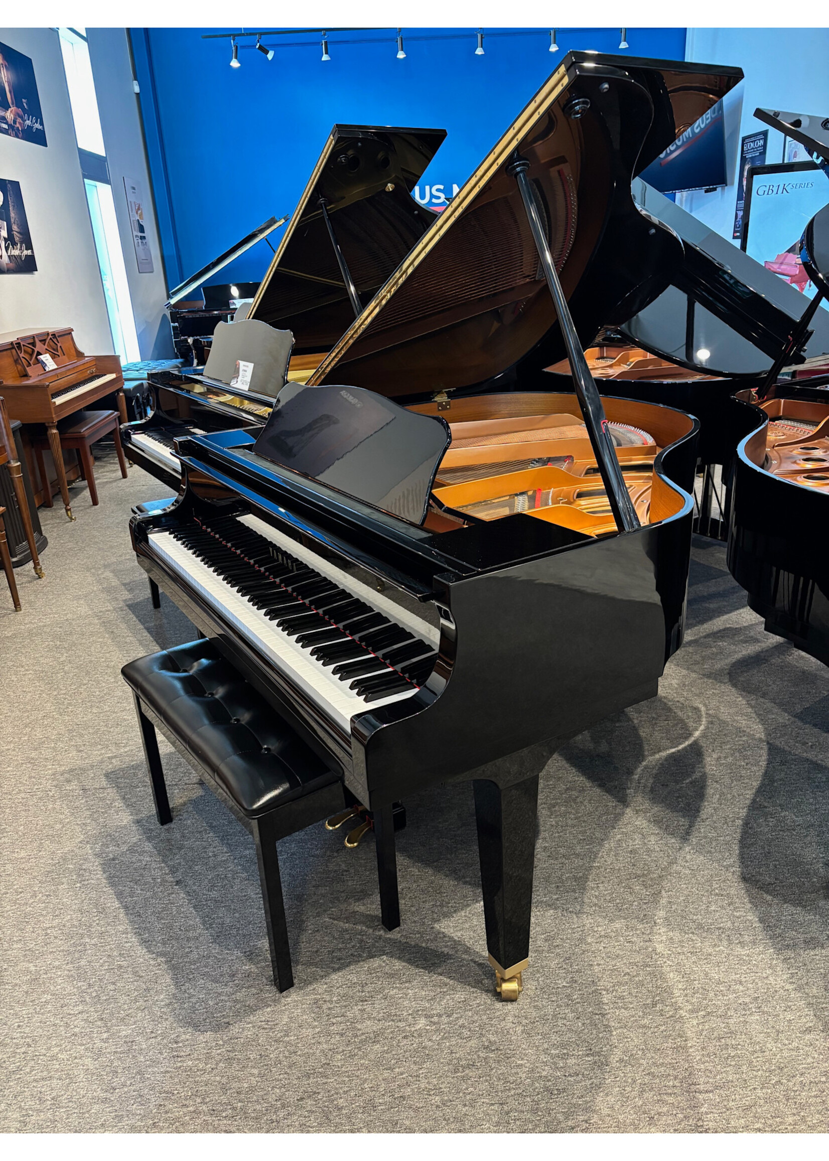 Yamaha Pre-owned Yamaha Grand Piano GA1E Polished Ebony