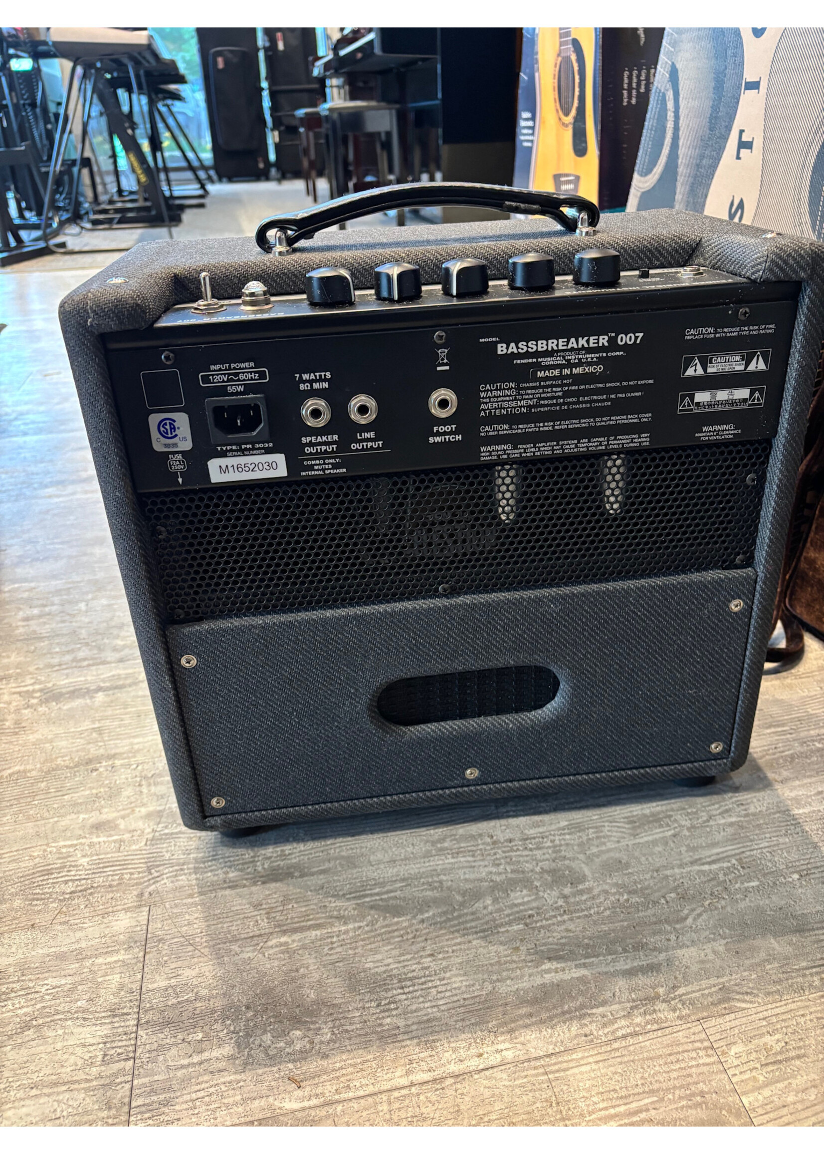 Fender Pre-owned Fender Tube Amplifier Bassbreaker 007