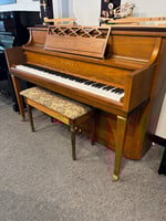 Kawai Pre-owned Kawai Upright Piano Satin Walnut