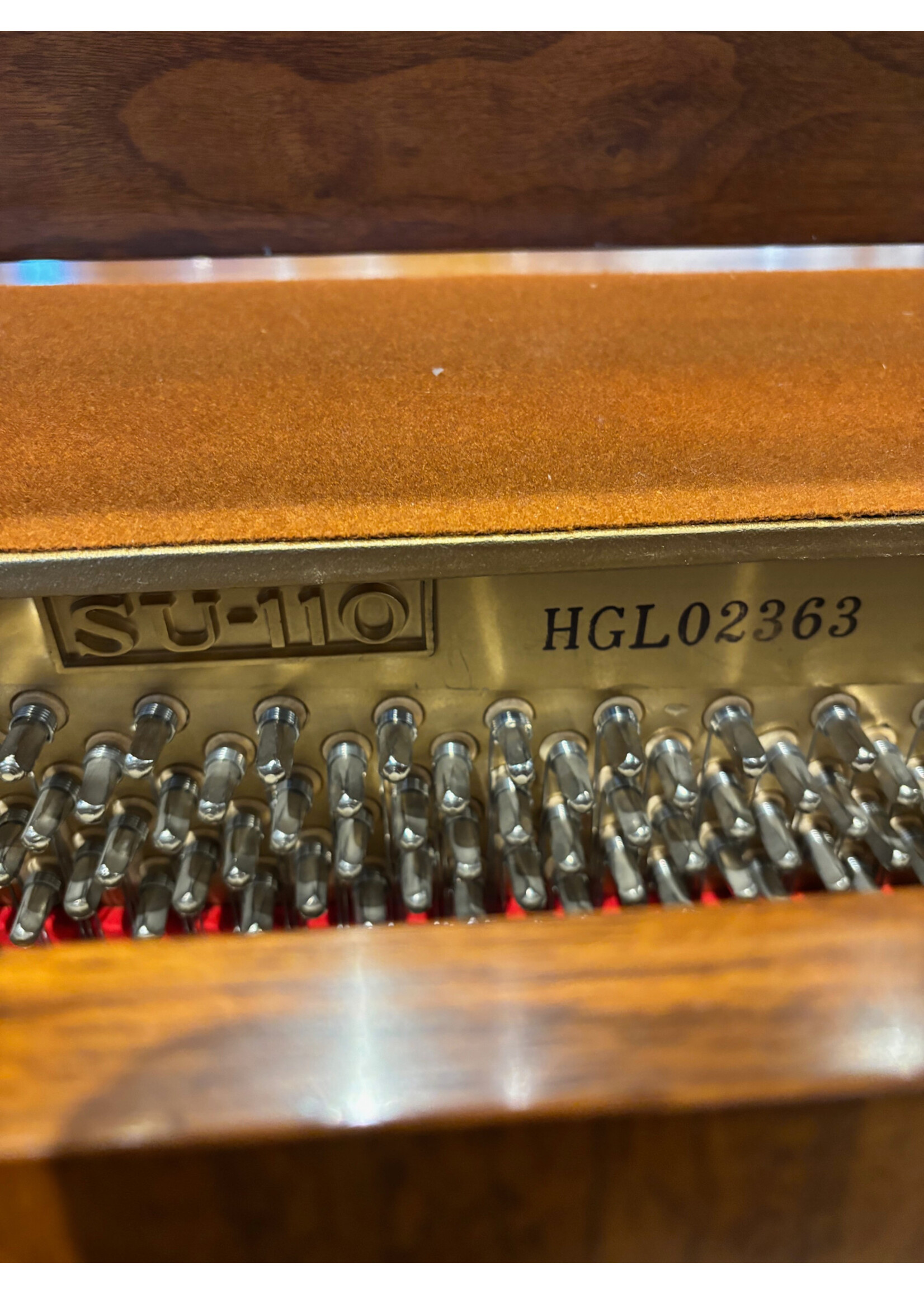 Samick Pre-owned Samick Upright Piano SU-110 Satin Walnut