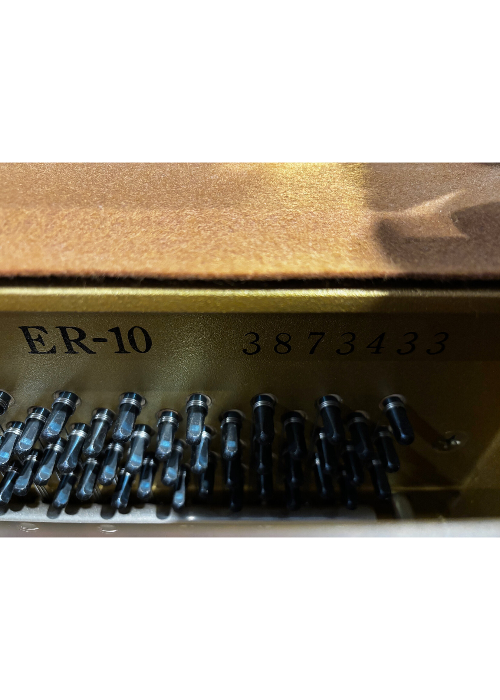 Eterna Pre-owned Eterna Upright Piano ER-10 Satin Walnut