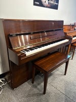 Yamaha Pre-owned Yamaha Upright Piano P2 Satin Walnut
