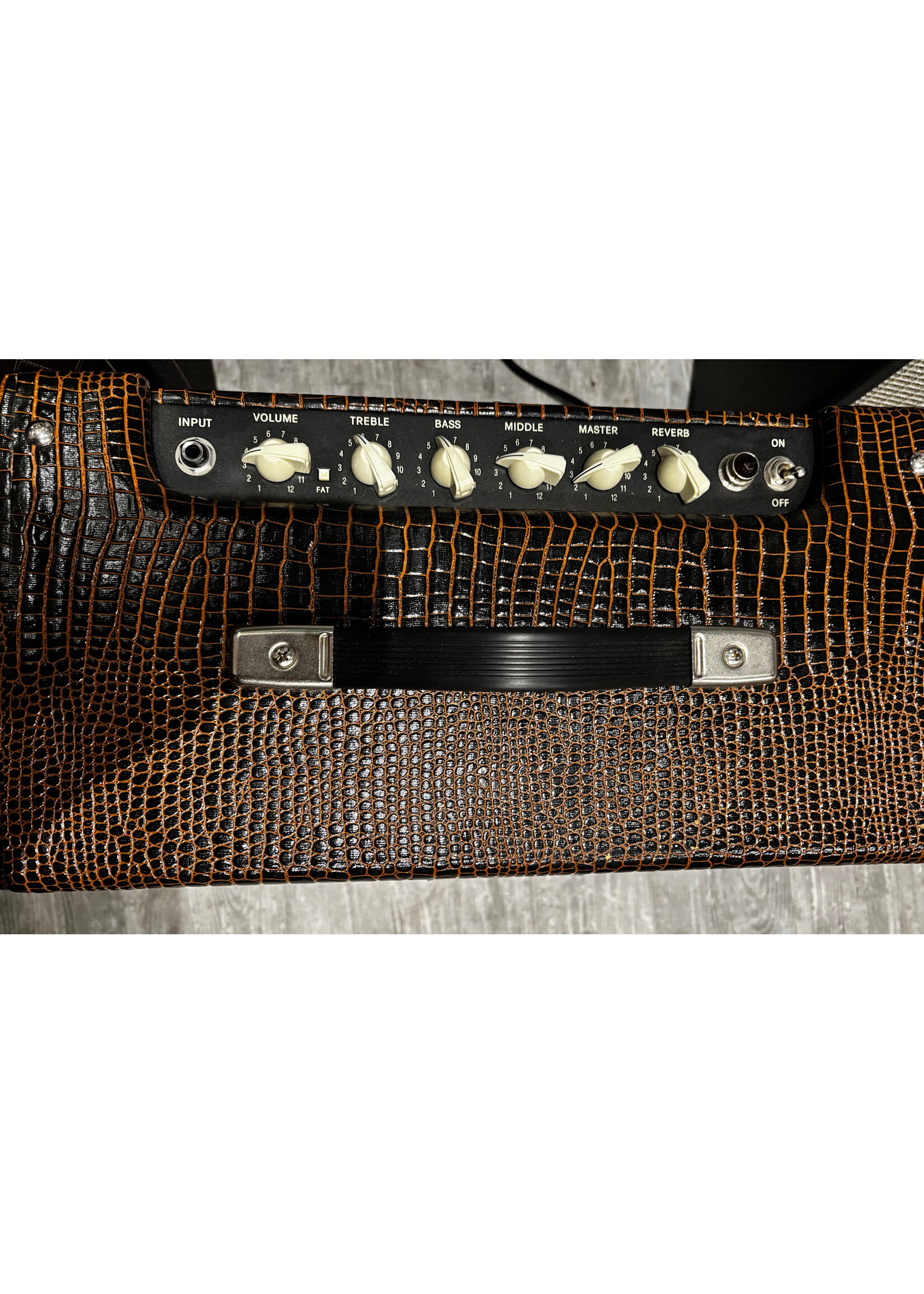 Fender Pre-owned Fender Tube Amplifier Limited Edition Blues Jr IV Alligator