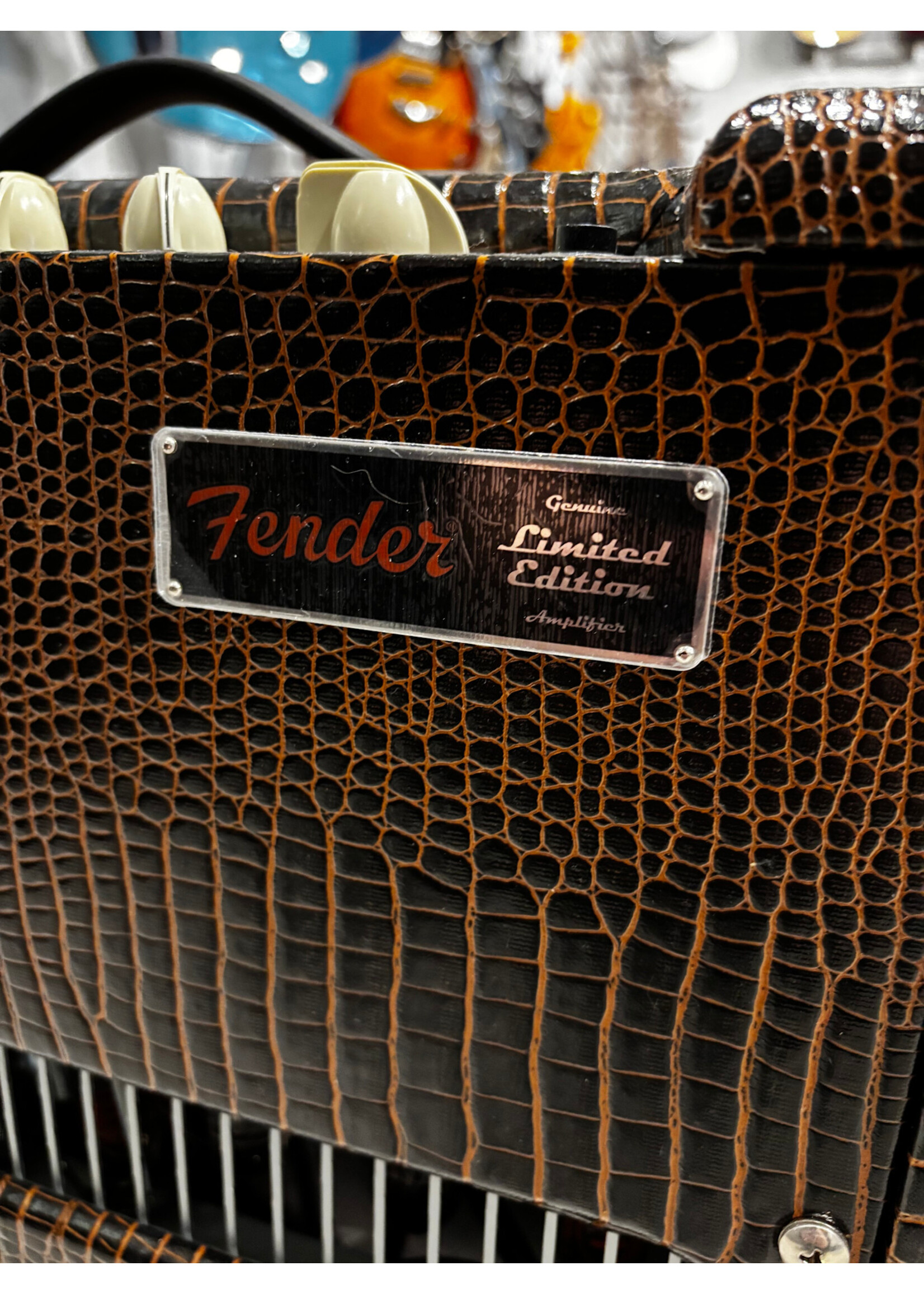 Fender Pre-owned Fender Tube Amplifier Limited Edition Blues Jr IV Alligator