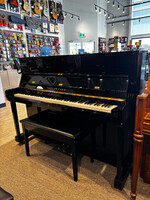 Yamaha Pre-owned Yamaha Upright Piano P116 Polished Ebony