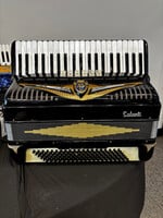 Salanti Pre-owned Salanti Accordion Full Size