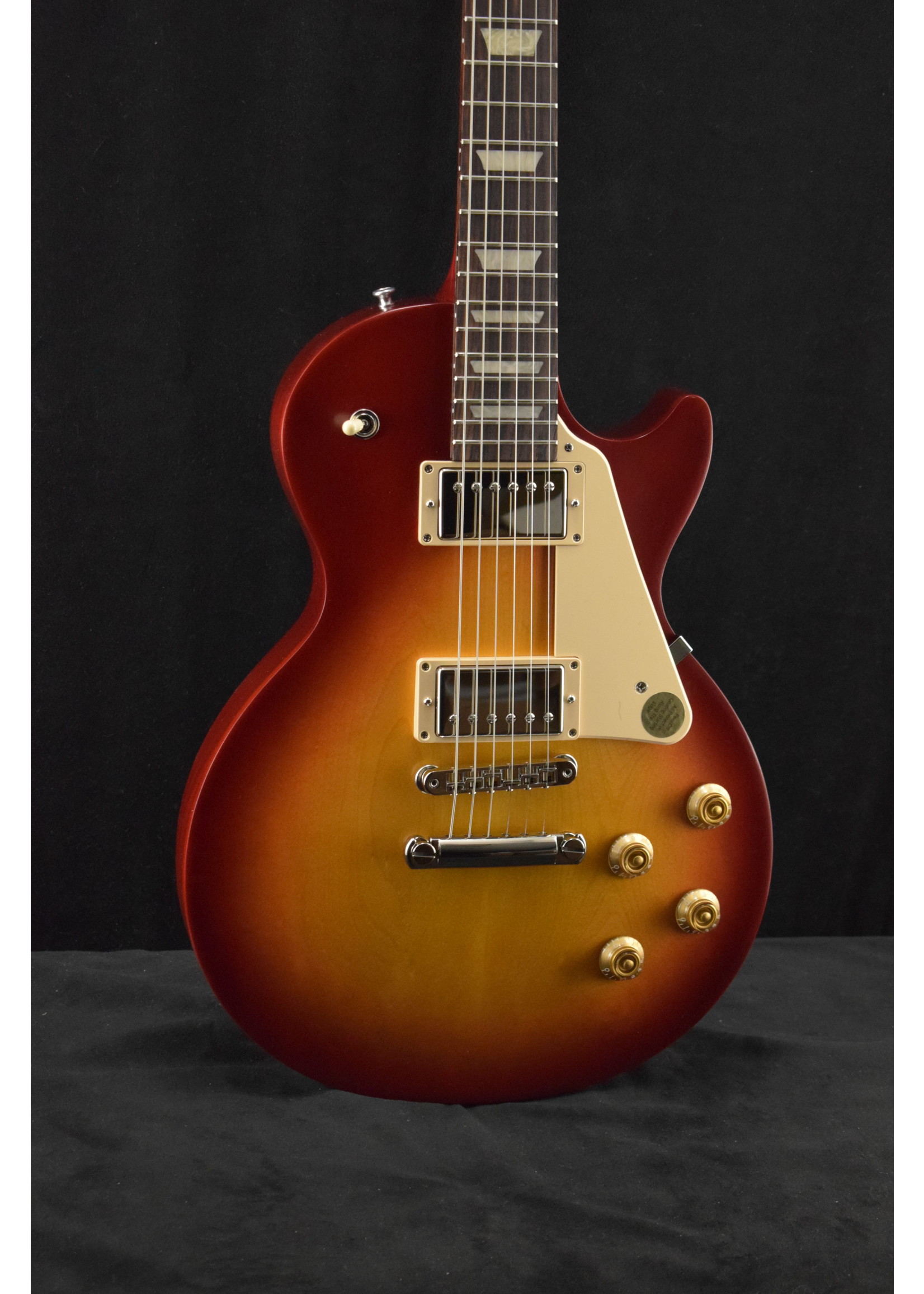 Gibson Gibson Les Paul Tribute Satin Cherry Sunburst