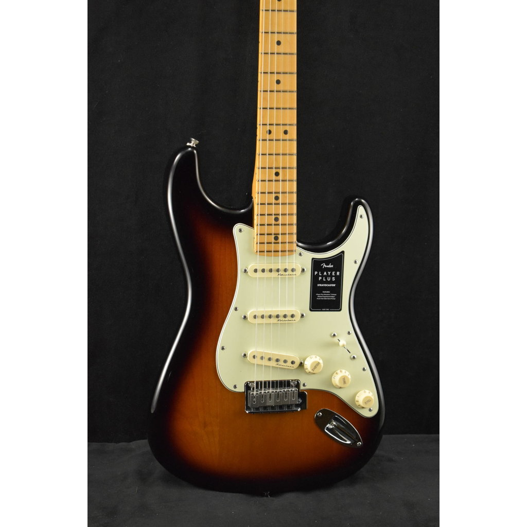 Teoría establecida Vaca Moler Fender Player Plus Stratocaster Maple Fingerboard 3-Color Sunburst -  Fuller's Guitar