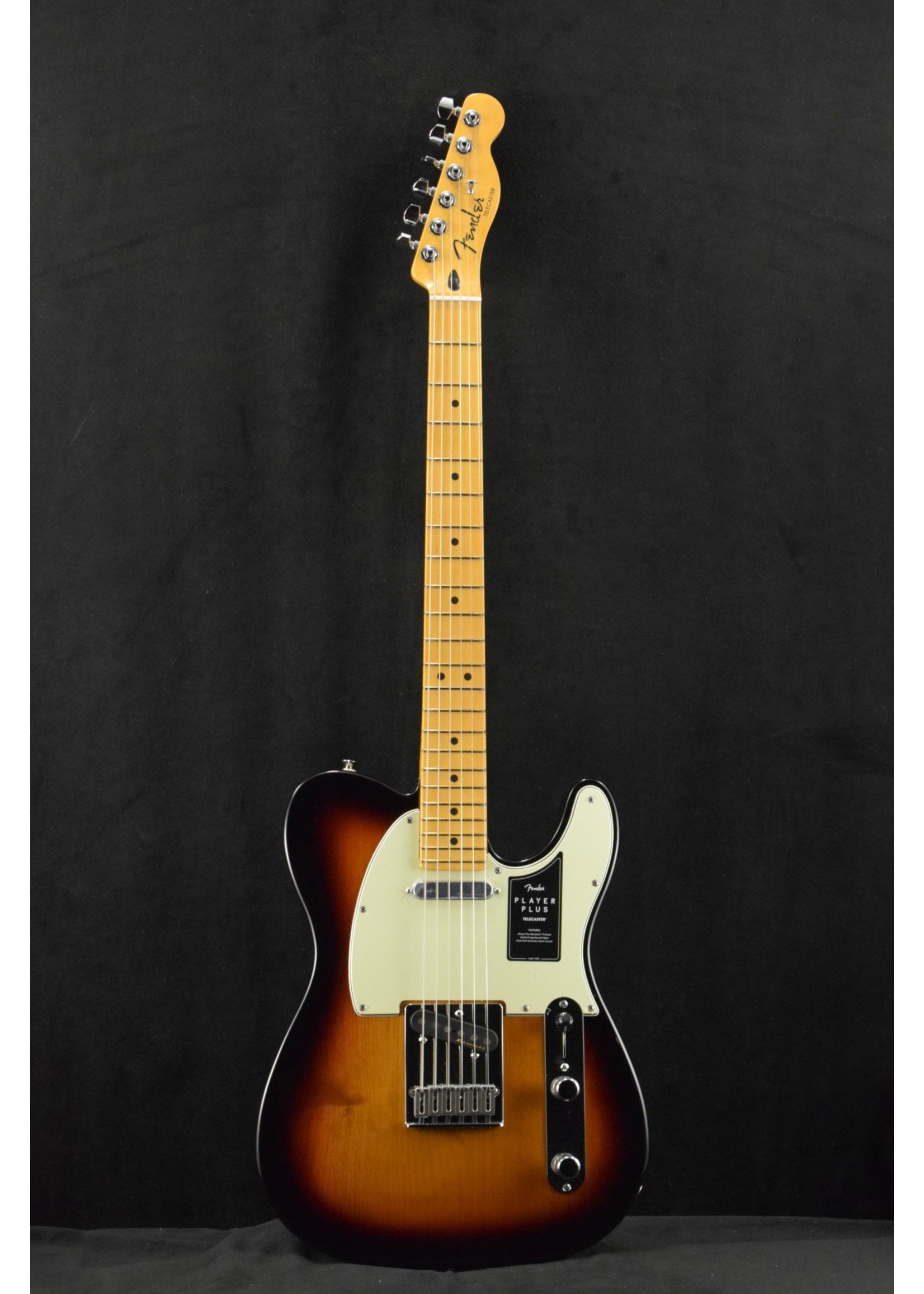 Fender Fender Player Plus Telecaster Maple Fingerboard 3-Color Sunburst