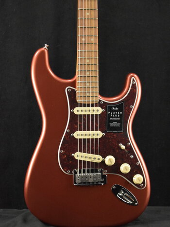 Fender Fender Player Plus Stratocaster Aged Candy Apple Red