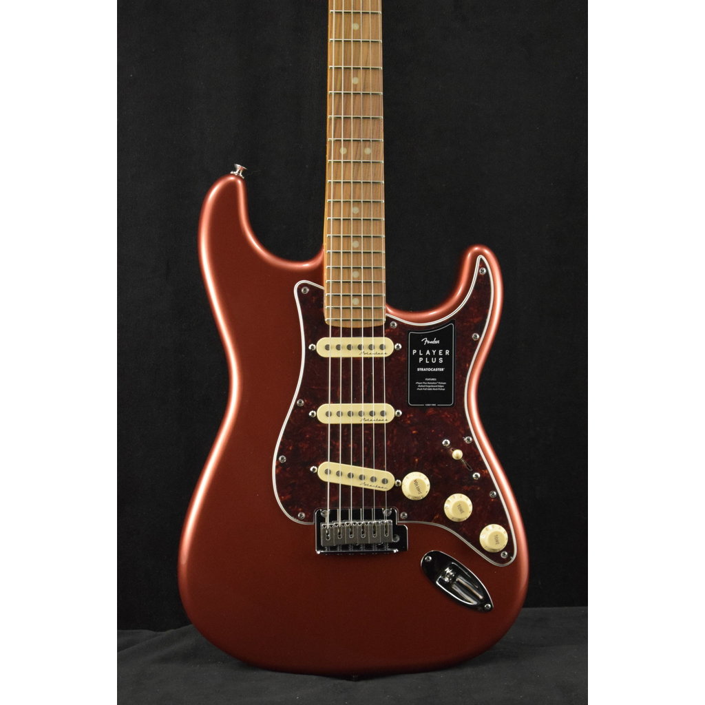 Fender Fender Player Plus Stratocaster Aged Candy Apple Red