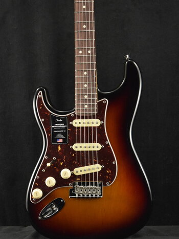 Fender Fender American Professional II Stratocaster Left-Hand 3-Color Sunburst