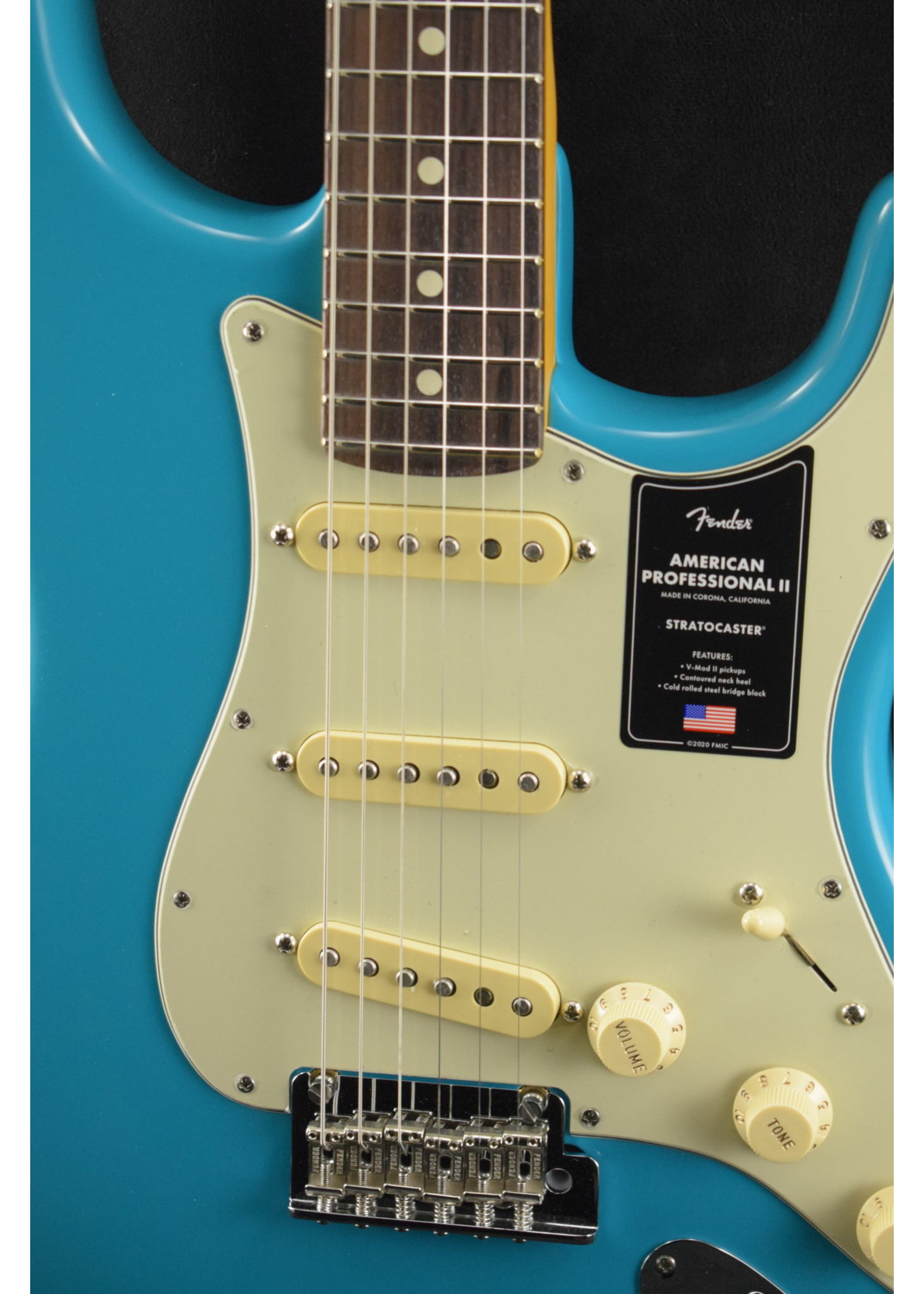 Fender Fender American Professional II Stratocaster Miami Blue Rosewood Fingerboard