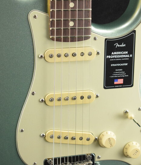 Fender USA / American Professional II Stratocaster Rosewood Mystic