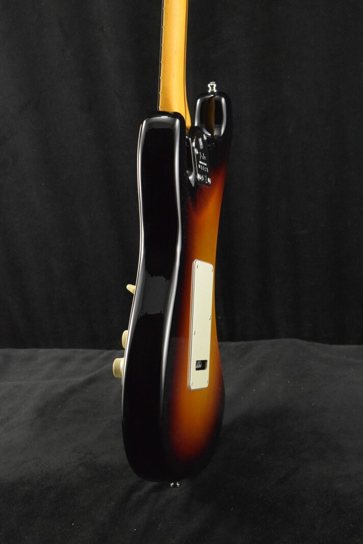 Fender Fender American Ultra Stratocaster Maple Fingerboard Ultraburst
