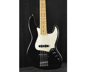 Fender Fender Player Jazz Bass Black Maple Fingerboard