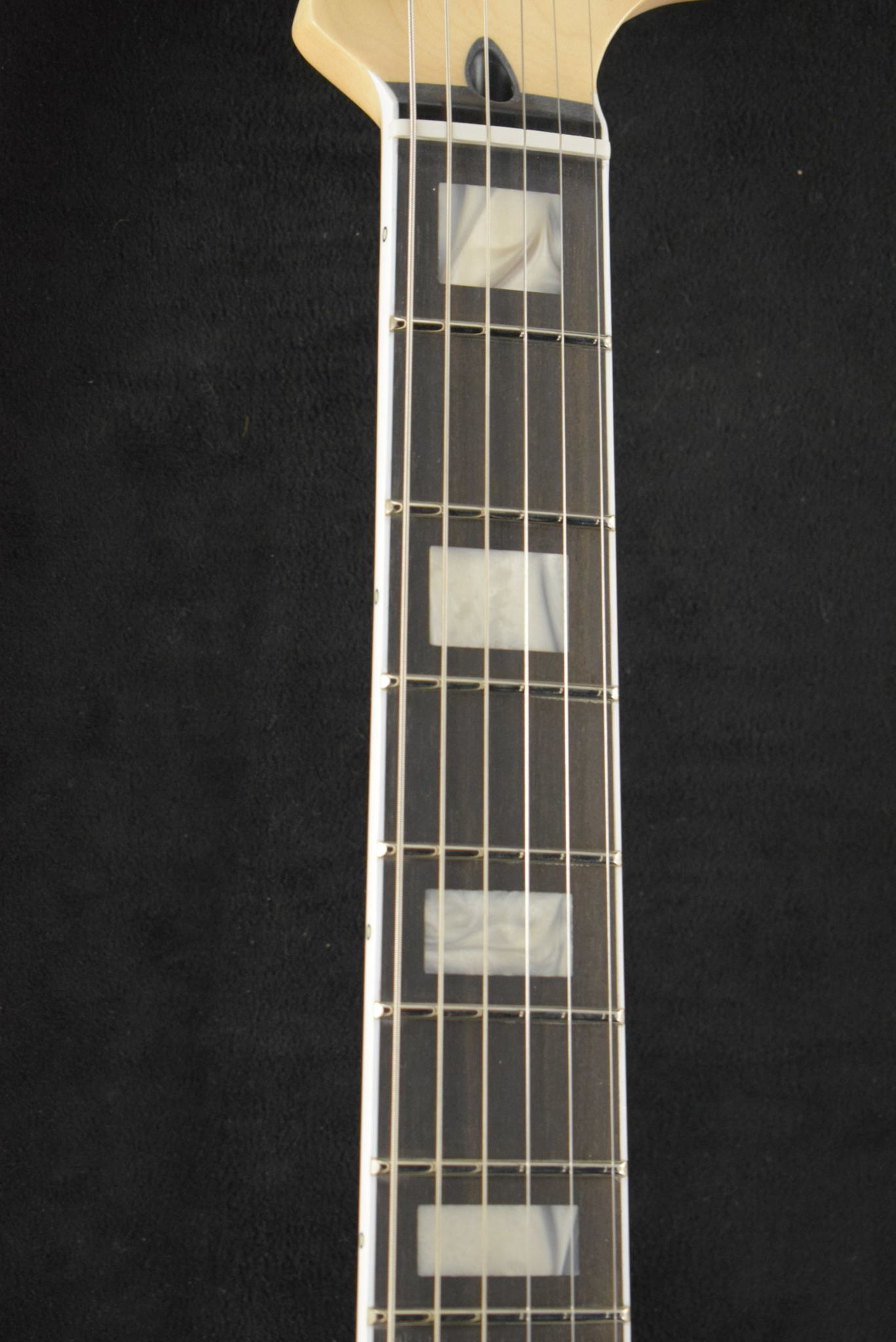 Fender Fender Jim Root Jazzmaster V4 Flat White Ebony Fingerboard