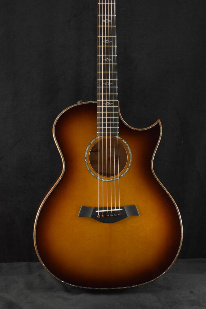 Taylor Taylor Custom GA Grand Auditorium Catch #12 Big Leaf Maple/Lutz Spruce Shaded Edge Burst