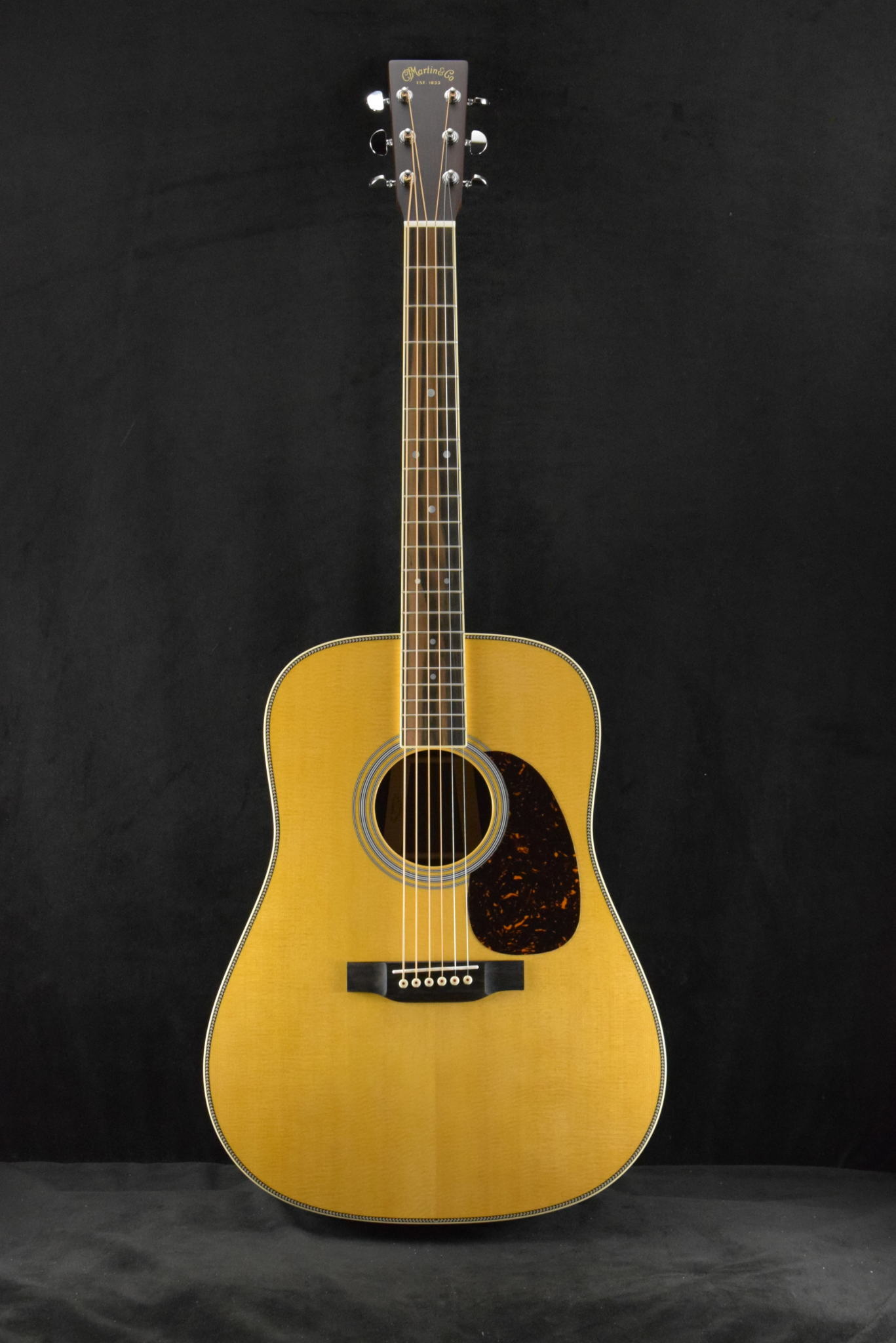 Martin hd 35 sunburst deals