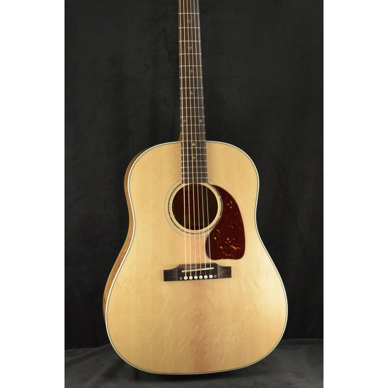 Gibson Gibson Custom Shop J-45 Standard Select Koa/Engleman Spruce Antique Natural