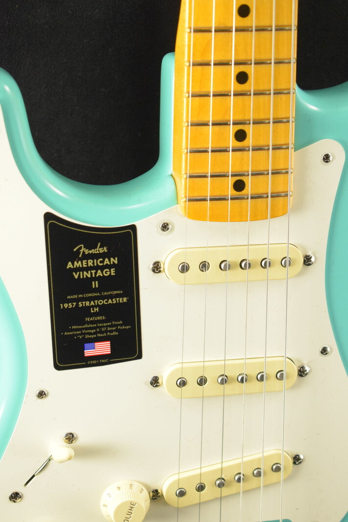 Fender Fender American Vintage II 1957 Stratocaster Left-Hand Sea Foam Green