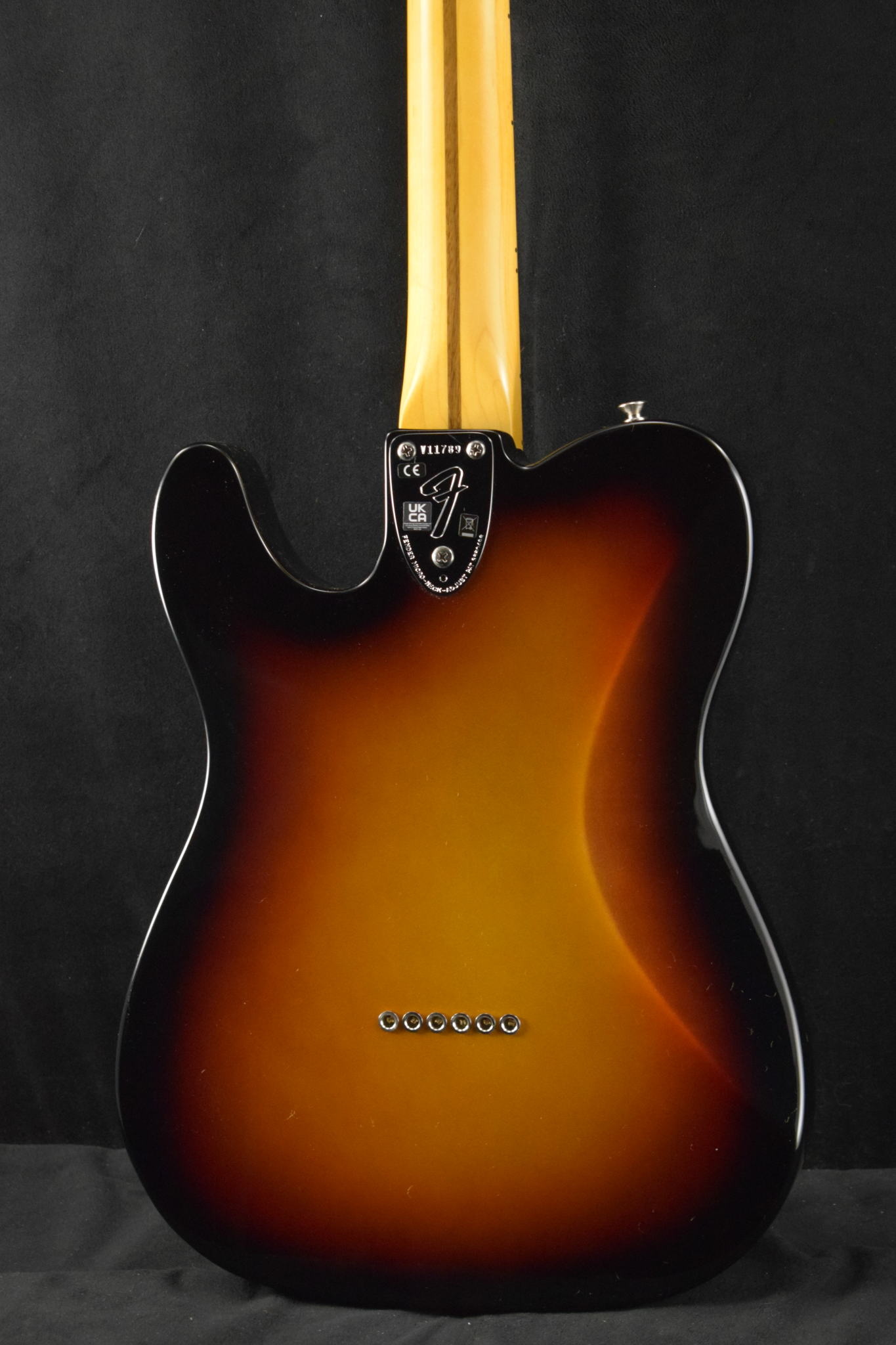 Fender Fender American Vintage II 1975 Telecaster Deluxe 3-Color Sunburst Maple Fingerboard
