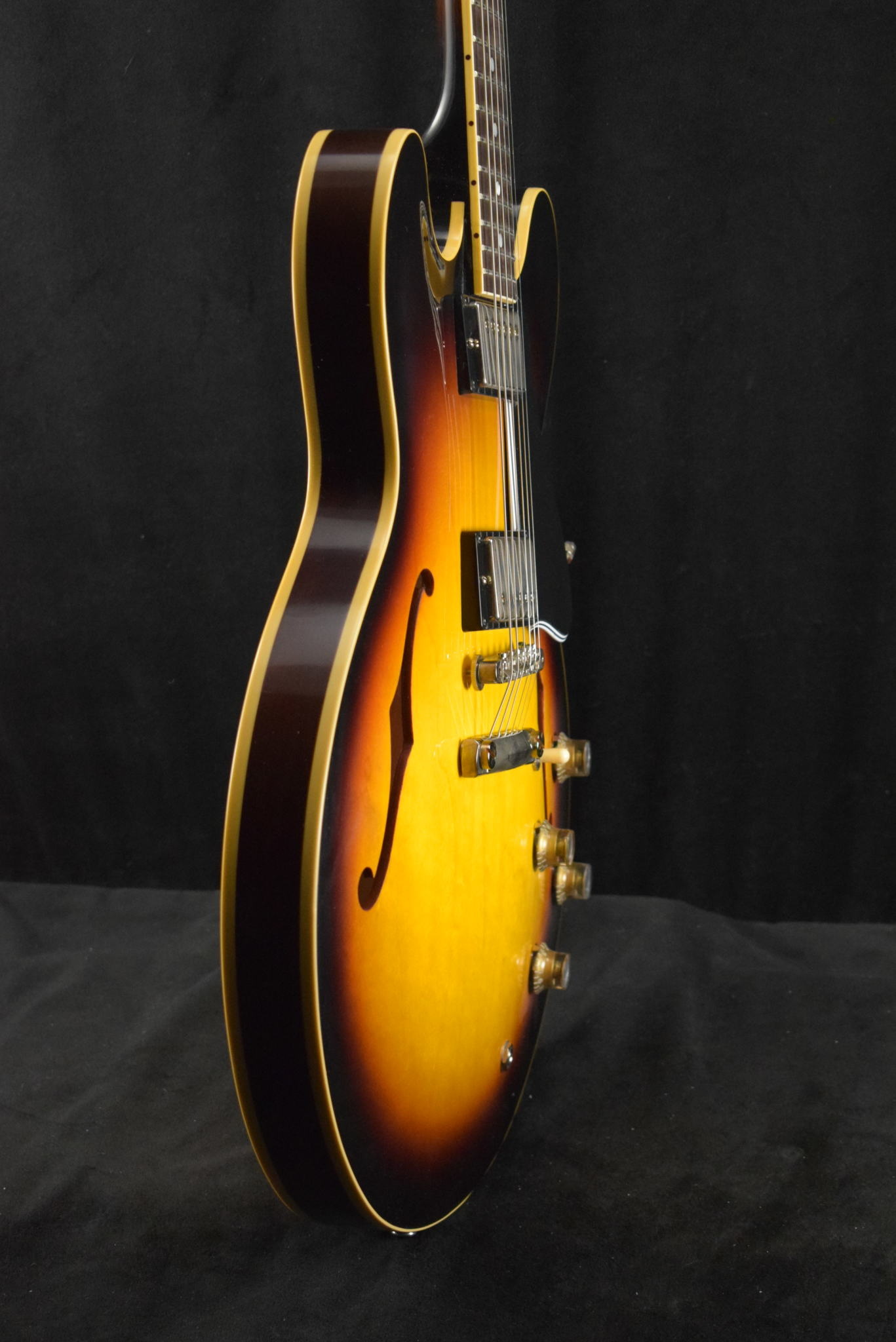 Gibson Custom Shop 1961 ES-335 Reissue VOS Vintage Burst 