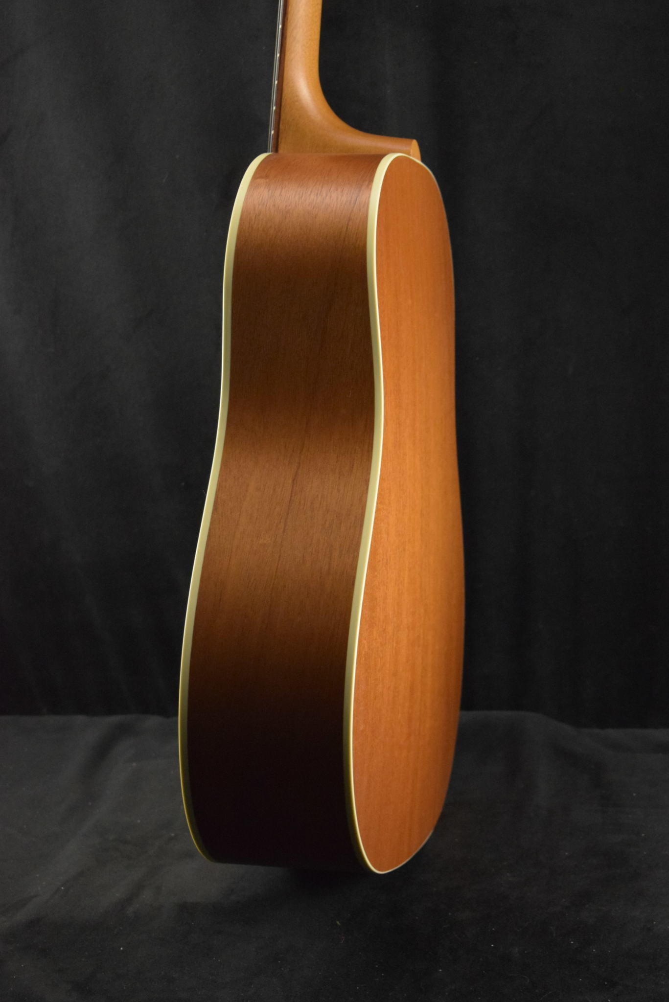 Gibson J-35 30s Faded Natural - Fuller's Guitar Gibson J-35 30s Faded Natural - Fuller's Guitar