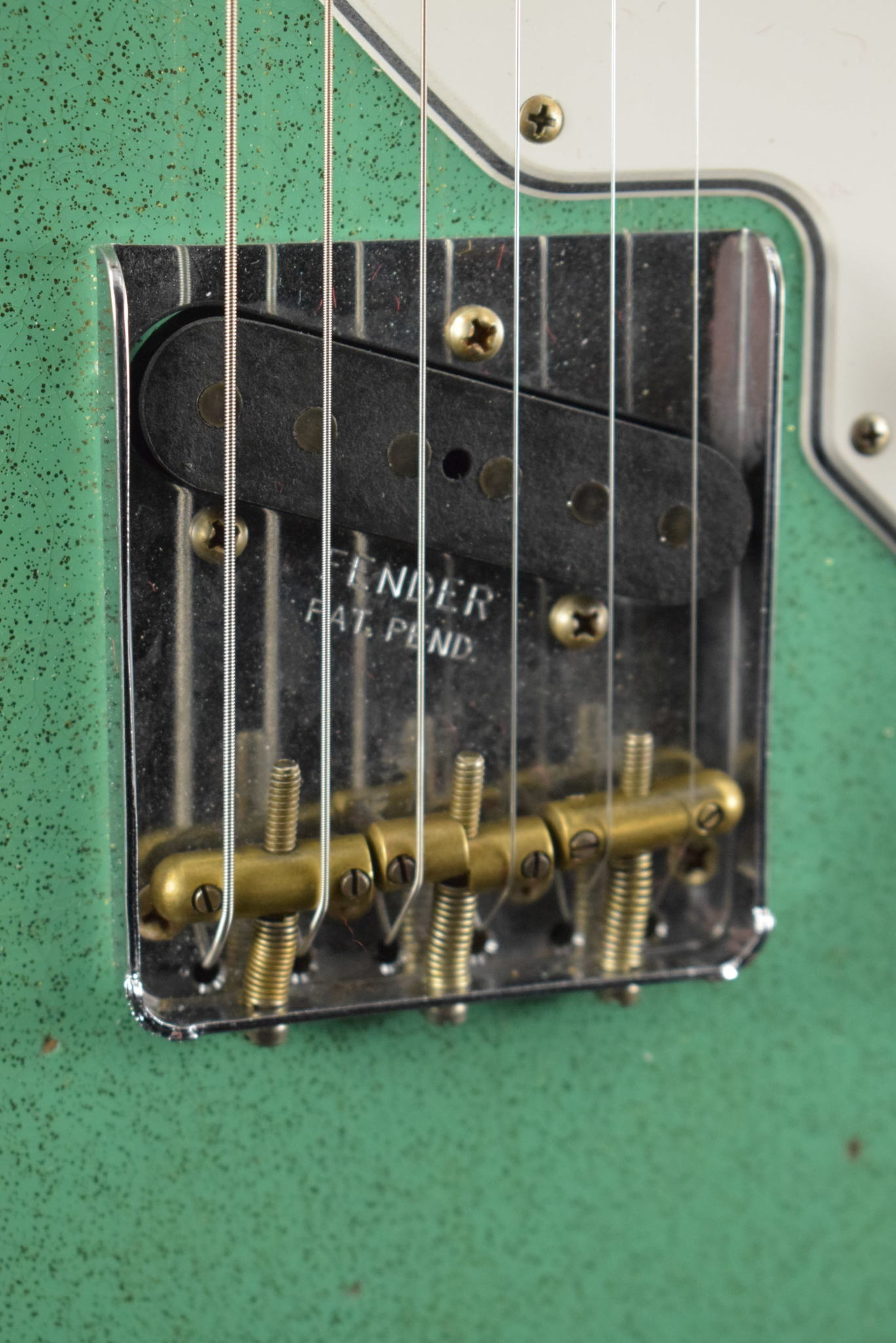 Fender Fender Custom Shop '60s Custom Telecaster Thinline Relic Aged Seafoam Green Sparkle