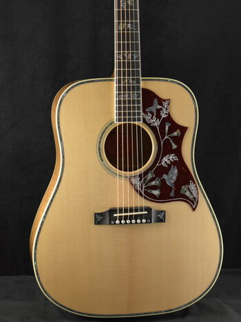 Gibson Gibson Custom Shop Hummingbird Custom Koa Antique Natural