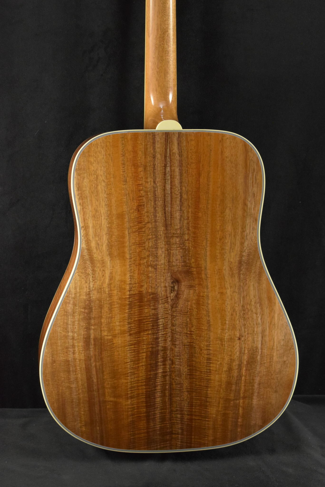 Gibson Gibson Custom Shop Hummingbird Custom Koa Antique Natural