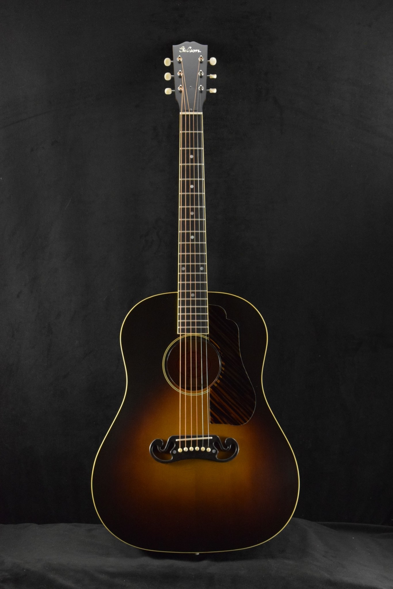 Gibson Gibson Custom Shop 1939 J-55 Faded Vintage Sunburst