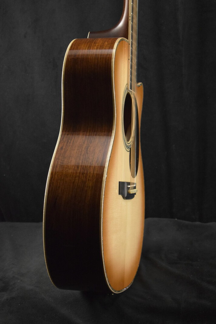 Martin Martin Custom Shop Grand Performance Italian Alpine Spruce Guatemalan Rosewood Toasted Burst