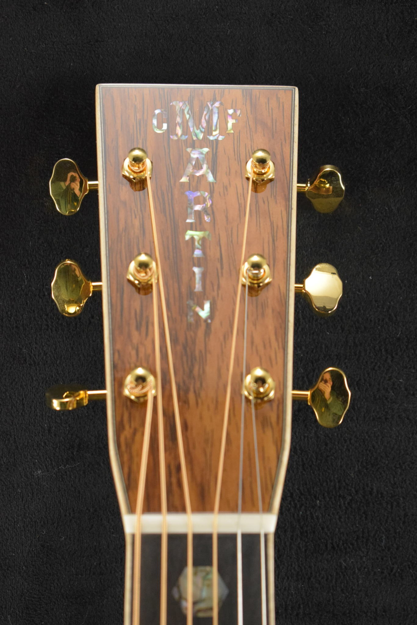 Martin Martin Custom Shop Grand Performance Italian Alpine Spruce Guatemalan Rosewood Toasted Burst