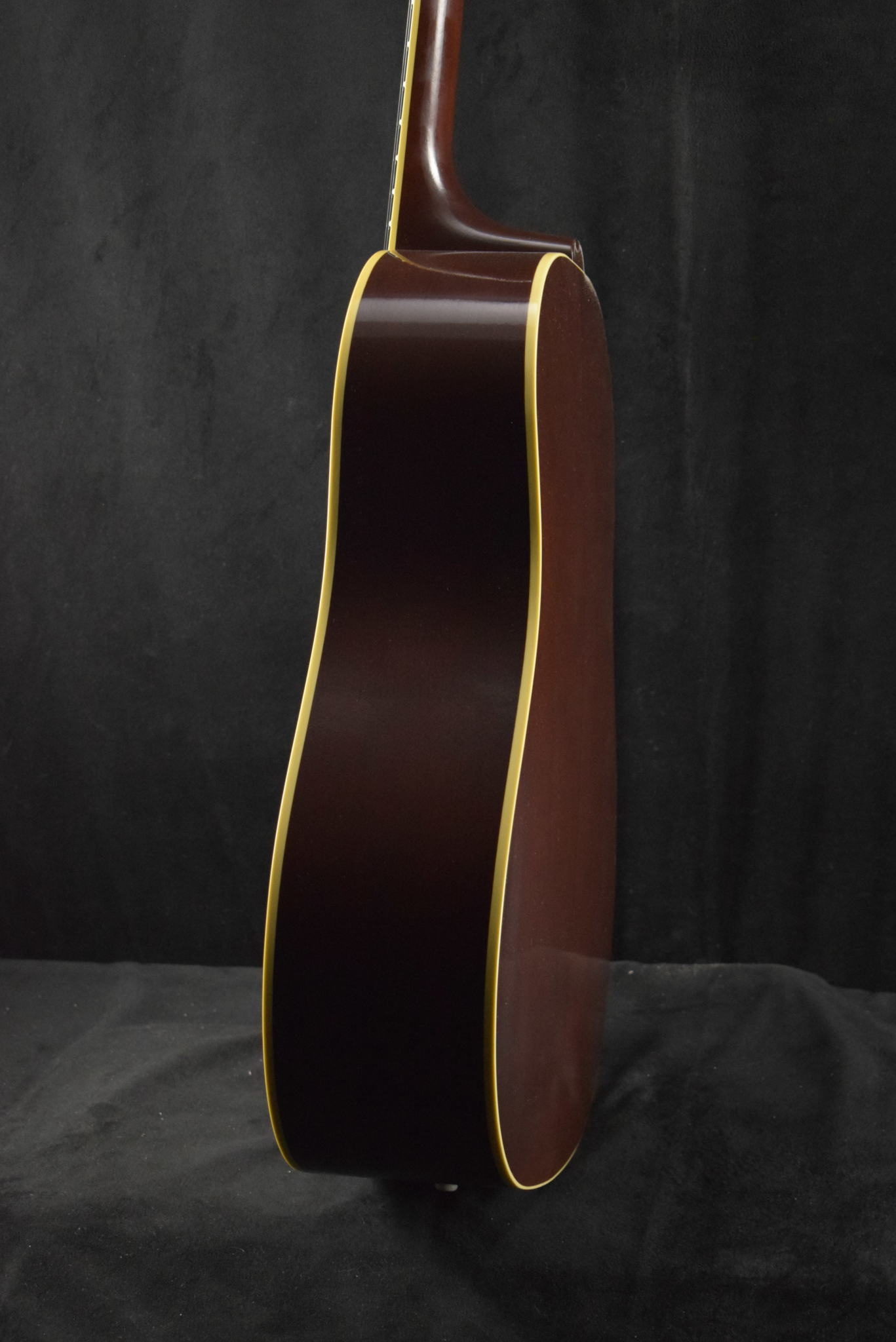 Gibson Gibson Custom Shop 1939 J-55 Faded Vintage Sunburst