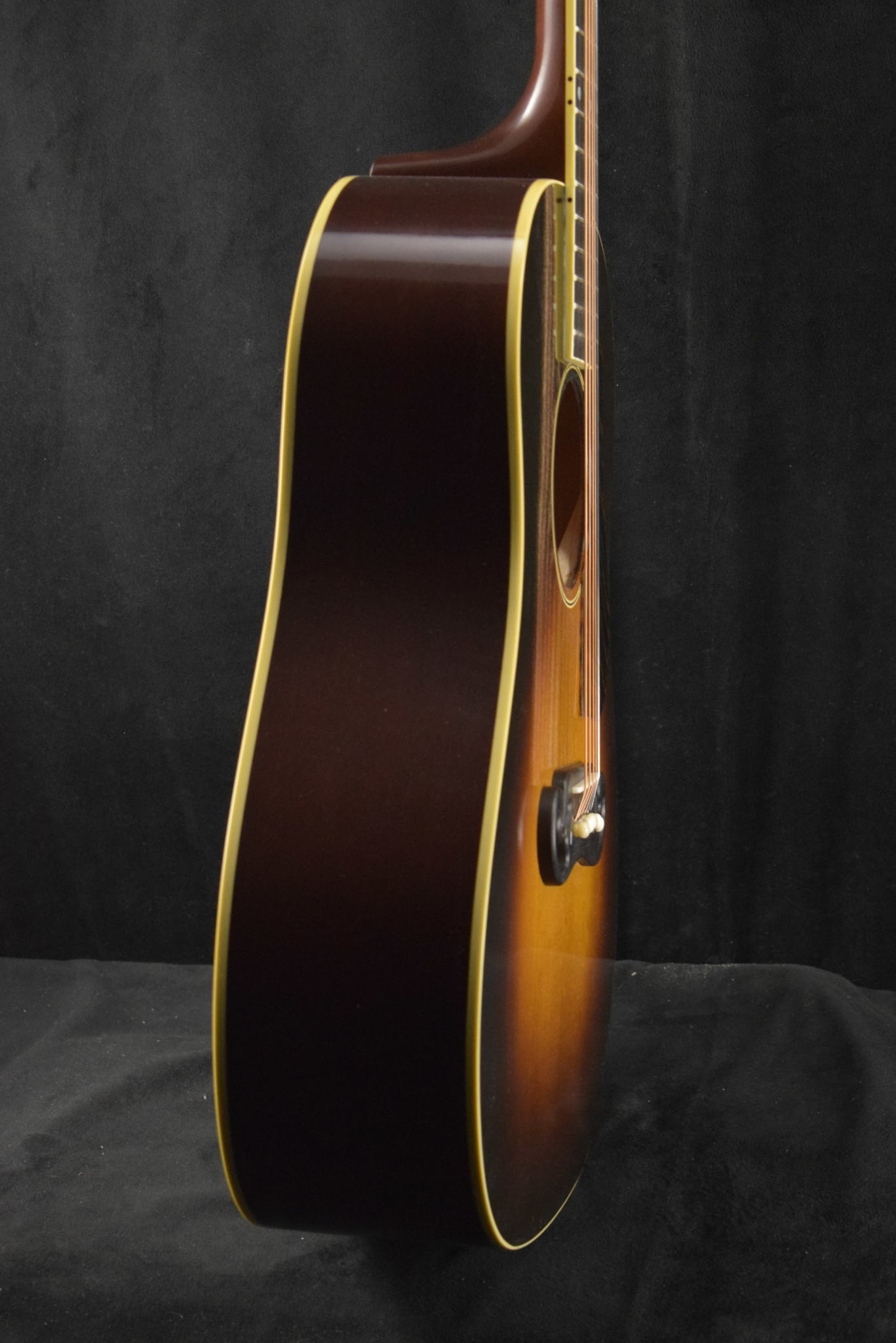 Gibson Gibson Custom Shop 1939 J-55 Faded Vintage Sunburst