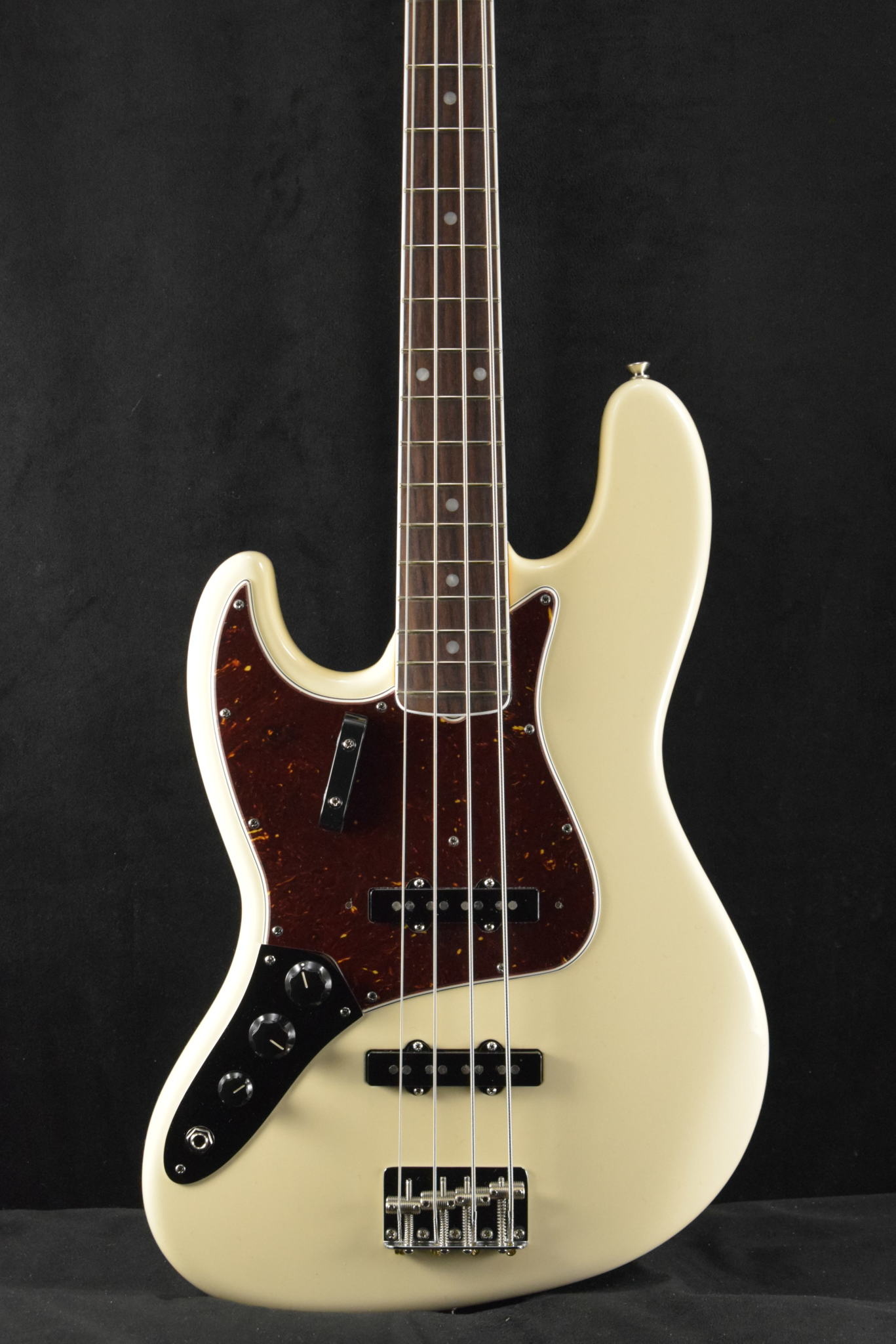 Fender American Vintage II 1966 Jazz Bass Left-Hand Olympic