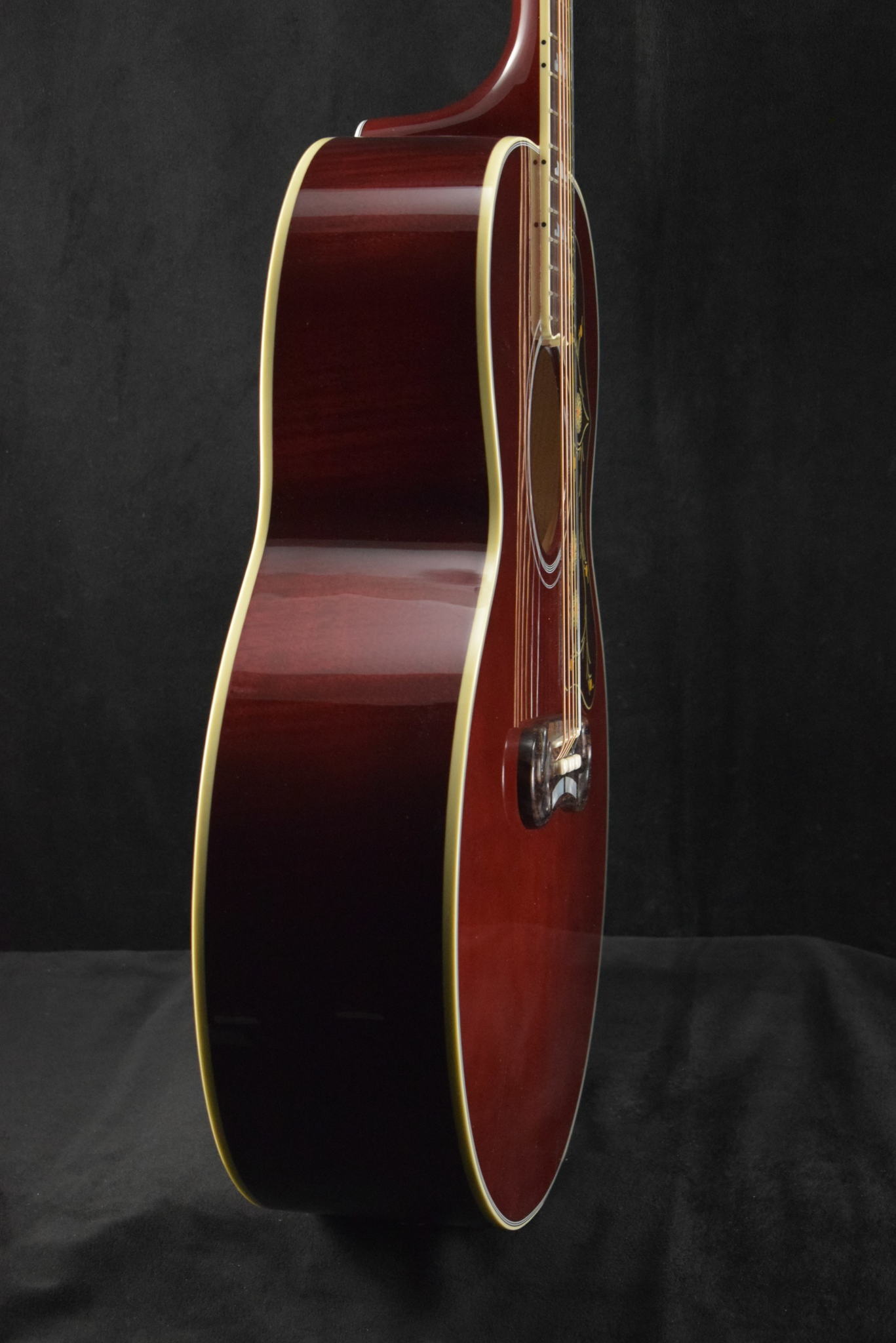 Gibson Gibson SJ-200 Standard Wine Red