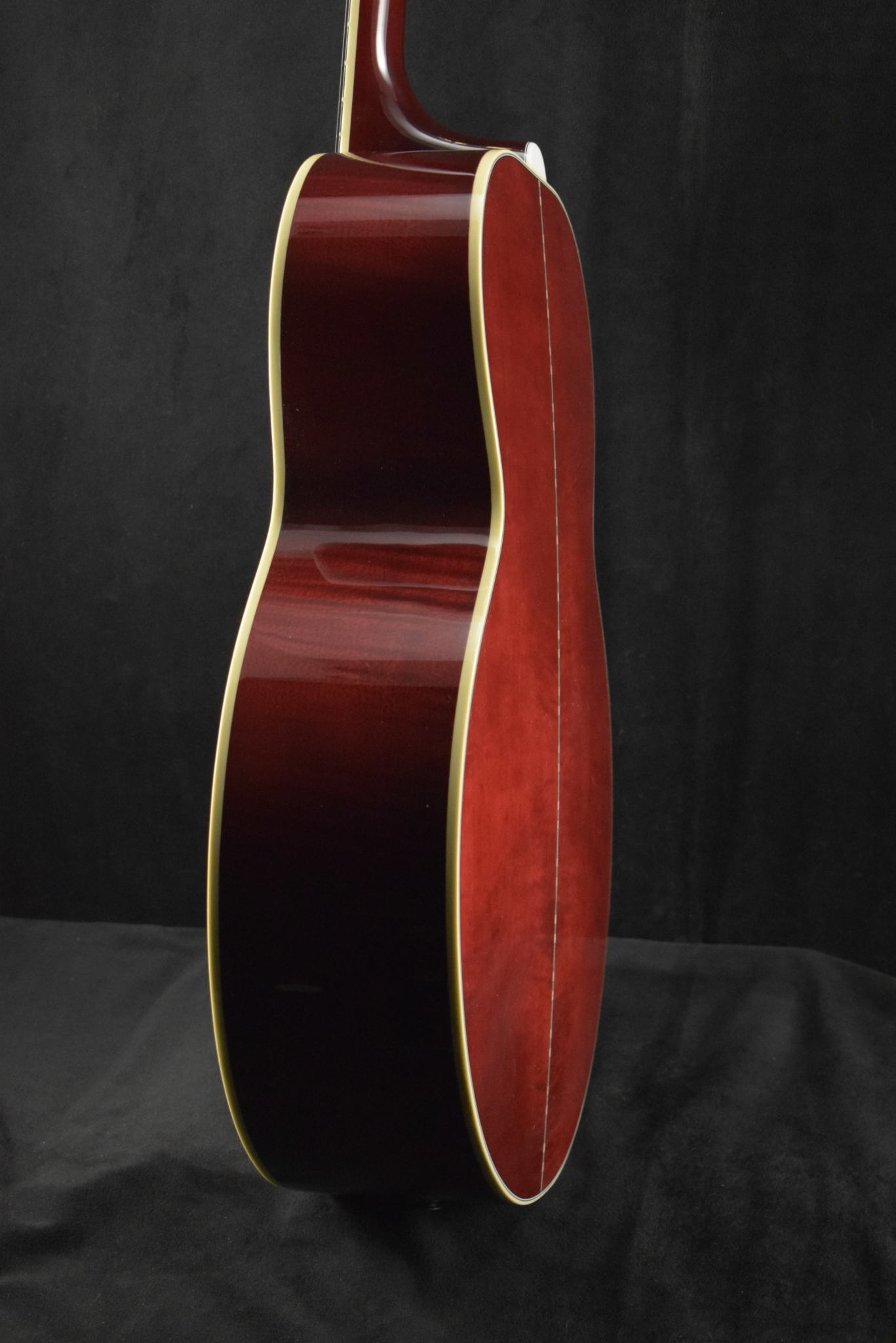 Gibson Gibson SJ-200 Standard Wine Red